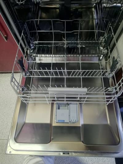 Dawlance Dish Washer (Metallic body) for Sale