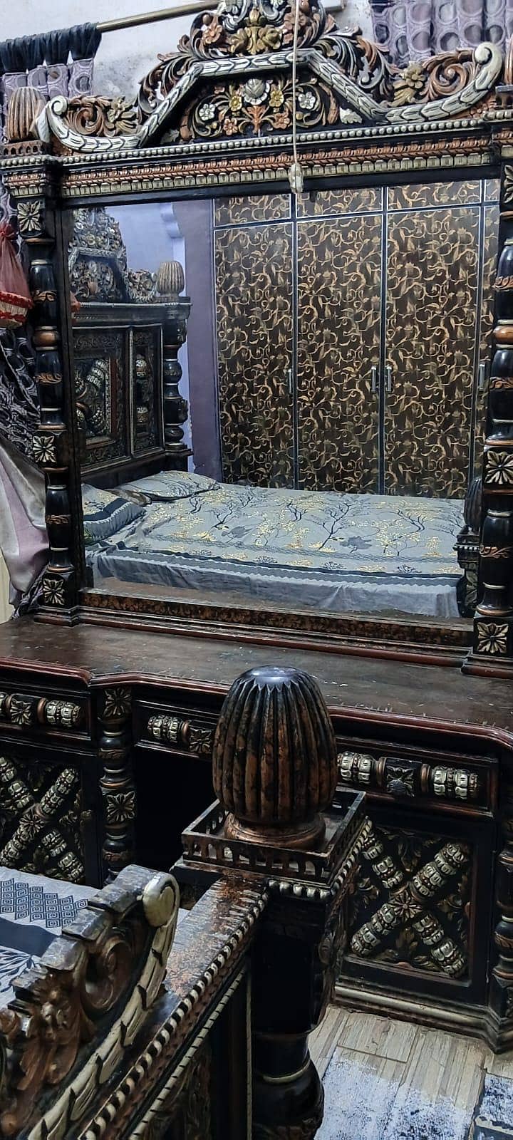 Chinioti Bed side table dressing table 4