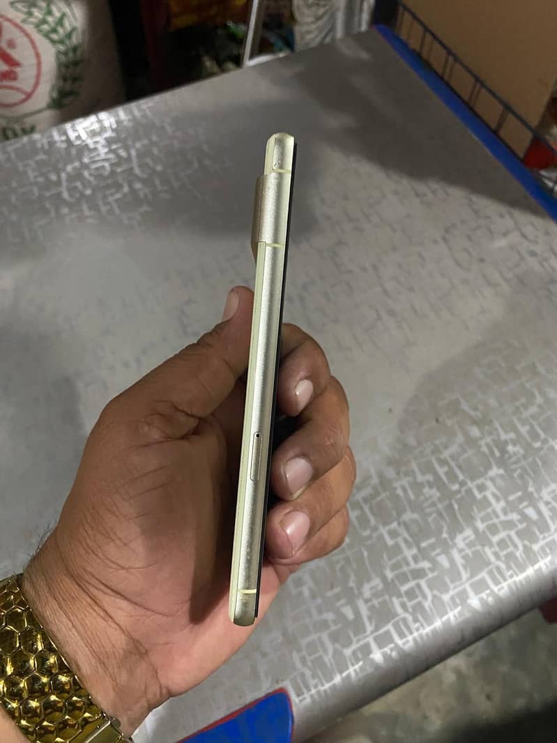 Google pixel 7 5