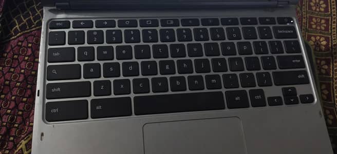 samsung Chromebook best display  good condition 1/16gb
