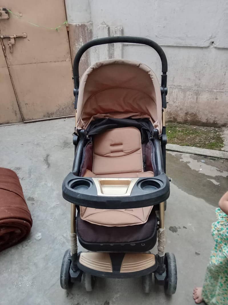 Good condition pram 1