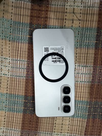 Infinix hot 60i  6/128 with 8month warranty