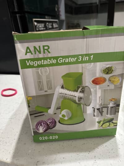 Vegetable grater 3 in 1