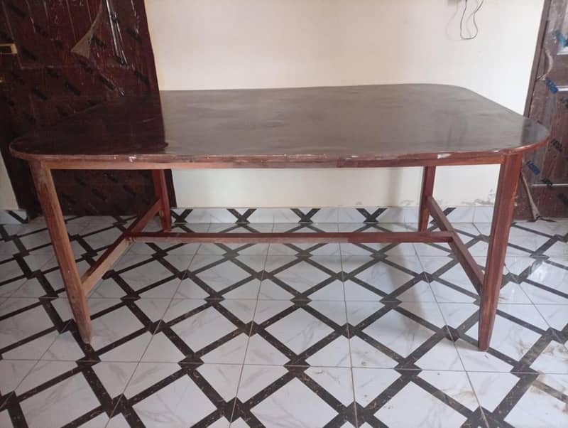 Buffet table 2