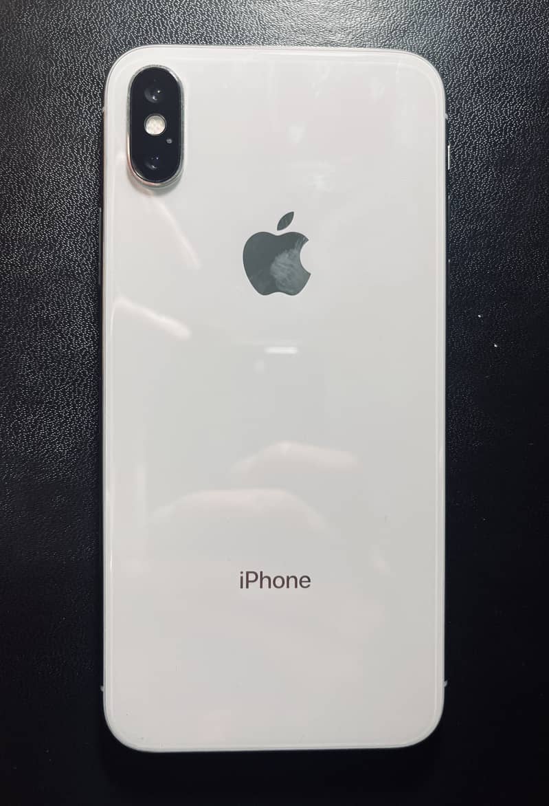 APPLE IPHONE X 1