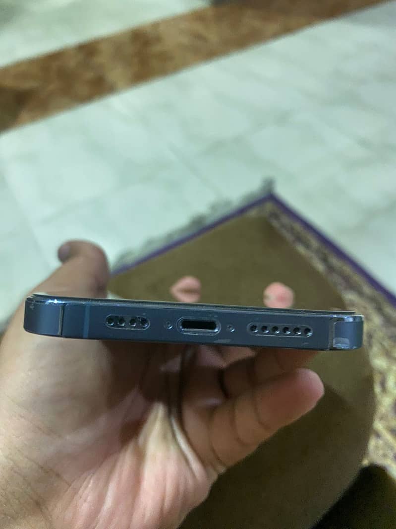 IPhone 13 Pro Max 4