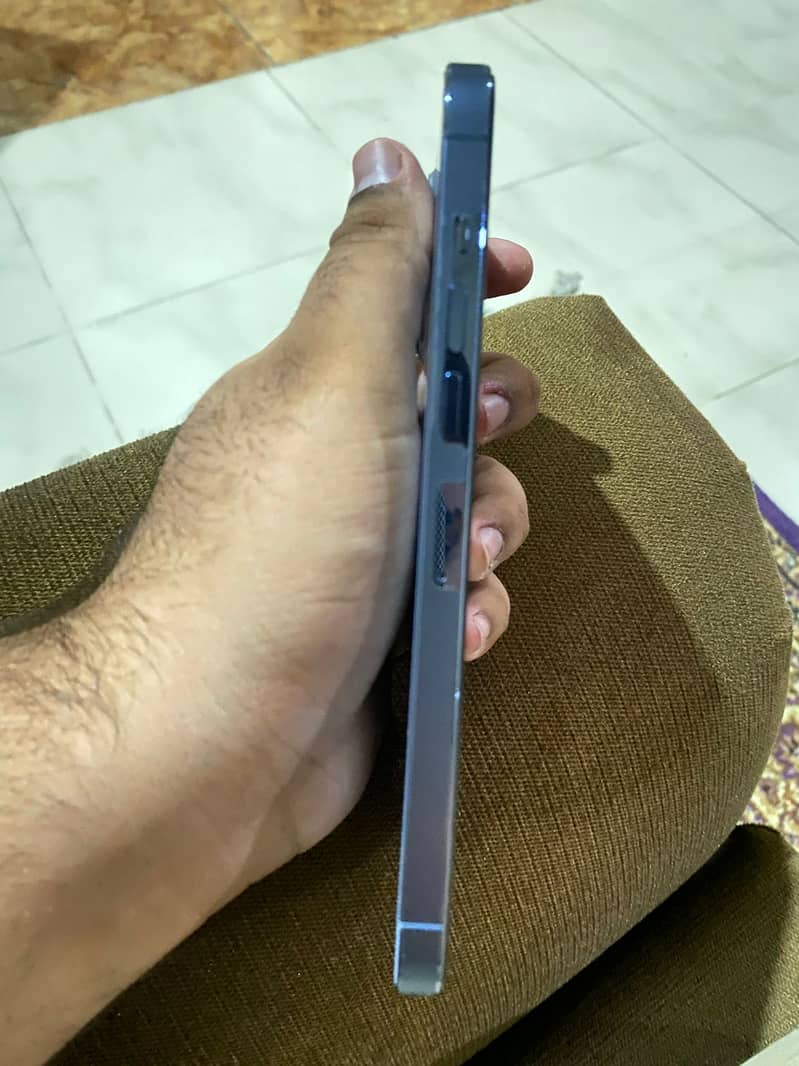 IPhone 13 Pro Max 5
