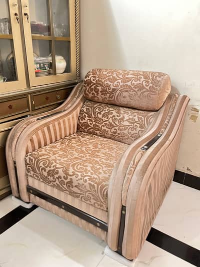 SOFA SET FOR SALE