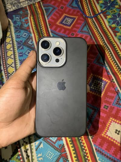 iPhone XR Convert iPhone 15 pro Urgent Sale