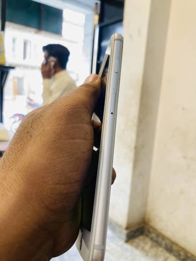 iPhone 8 Plus pta approved 256