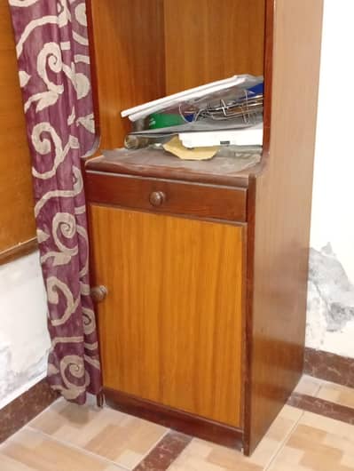 cabinet for any use in houses or office's (can ask for more pics)