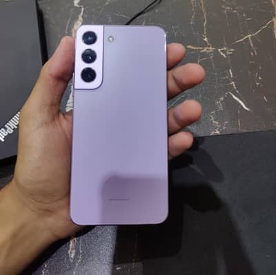 Samsung S22 8/128