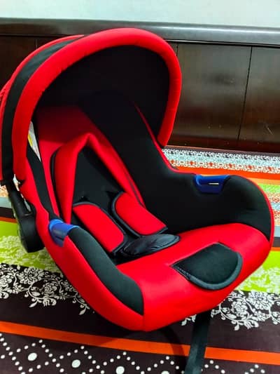 Baby cot for sale
