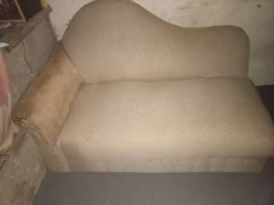Dewan 2 seater 5ft