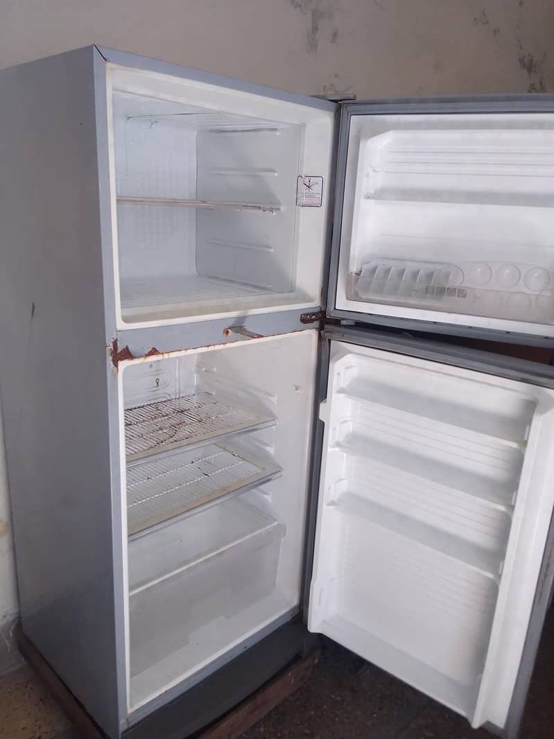 refrigerator 1