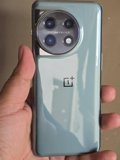 One Plus 11 (5G) 16+12/256 Offical PTA Aproved Dual Physical Sim