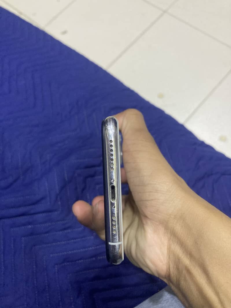 11 pro max 1