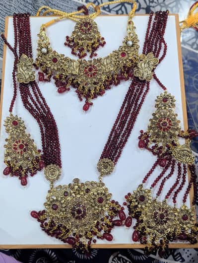 Antique gold bridal set latest