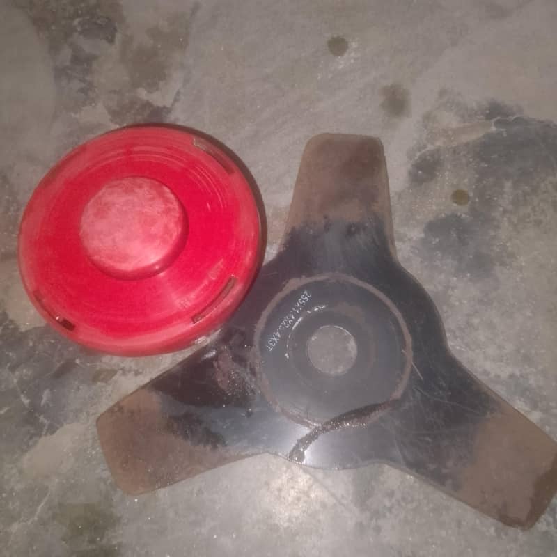 یوزڈ ہینڈ گراس کٹر (زرعی کٹر) — اچھی حالت میں برائے فروخت 5