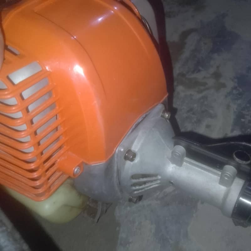 یوزڈ ہینڈ گراس کٹر (زرعی کٹر) — اچھی حالت میں برائے فروخت 6