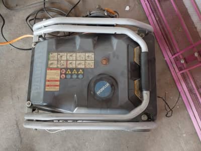 Hyundai HGS 3500 portable generator available for sale