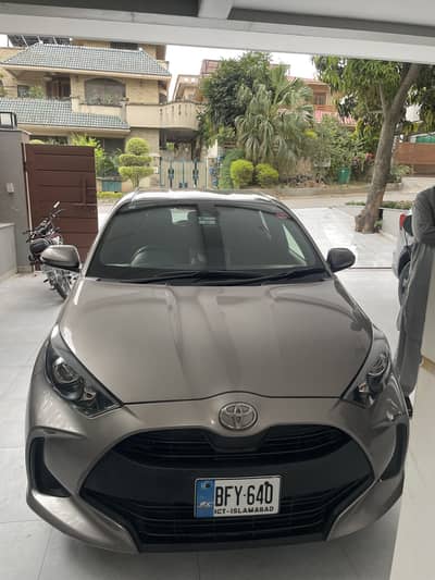 TOYOTA YARIS HATCHBACK X