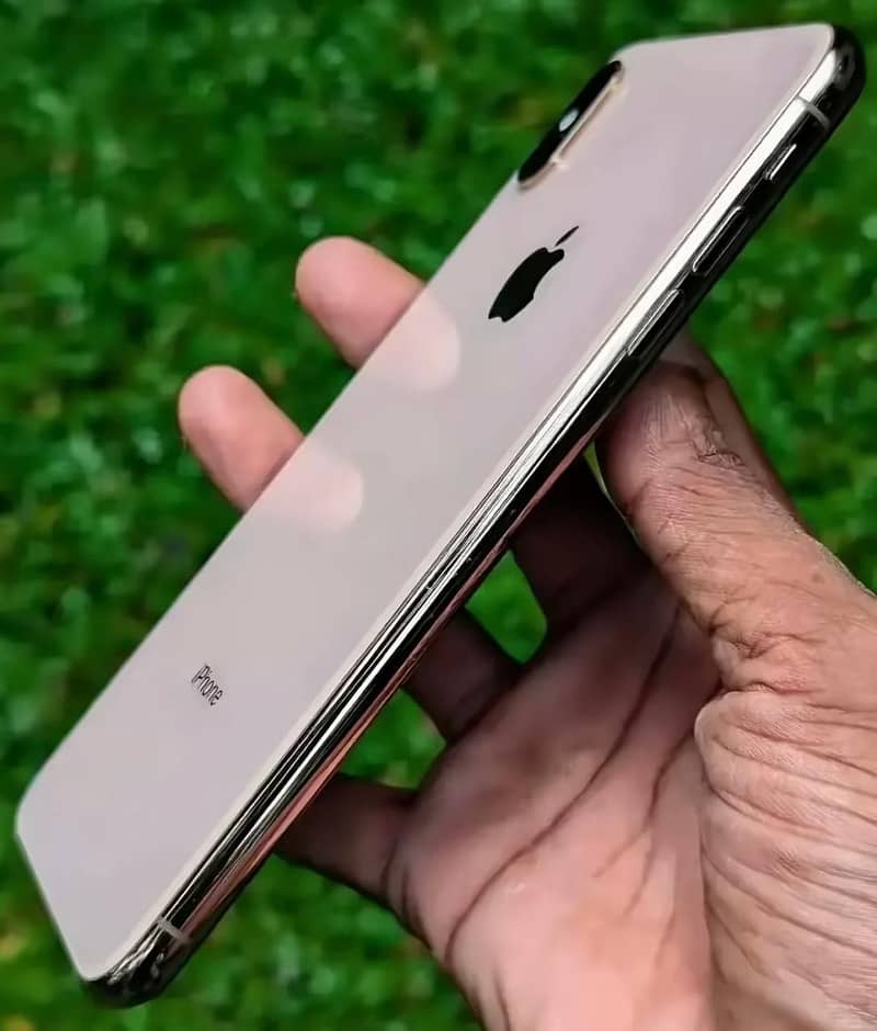 iPhone 2