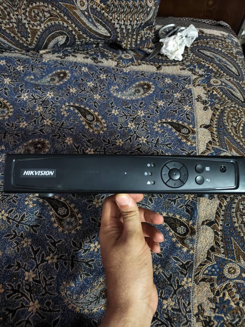 hikvision dvr (working) 0