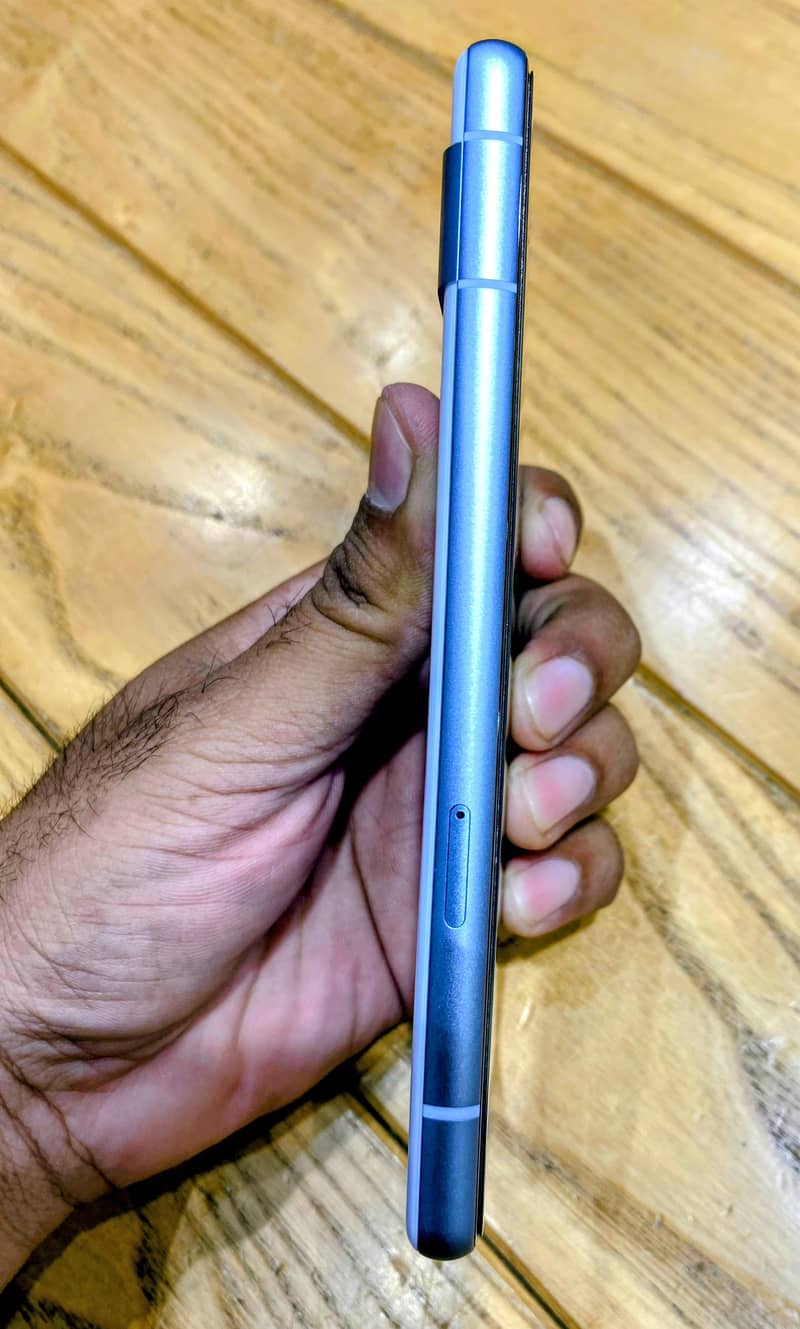 Google Pixel 7A 3