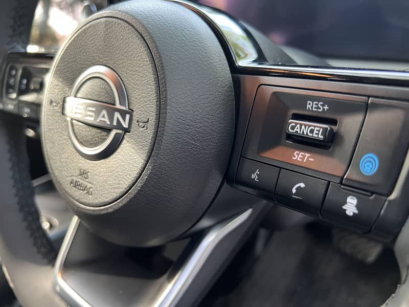 Nissan note e power x 8
