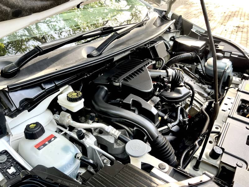 Nissan note e power x 11