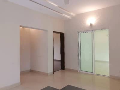 House Sized 10 Marla Is Available For sale In Askari 11