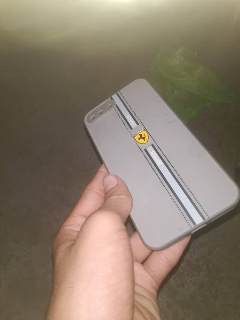 iPhone 8 plus 4