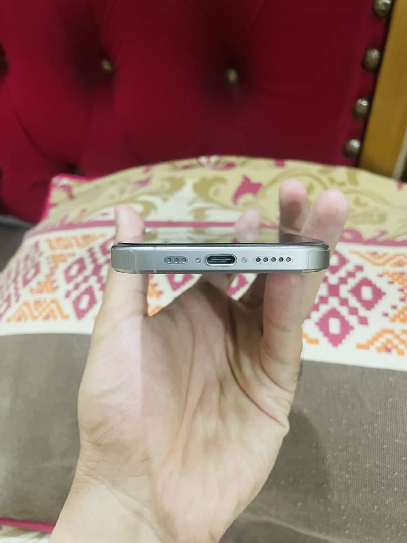 Iphone 15 pro 2