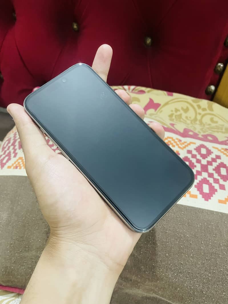Iphone 15 pro 6