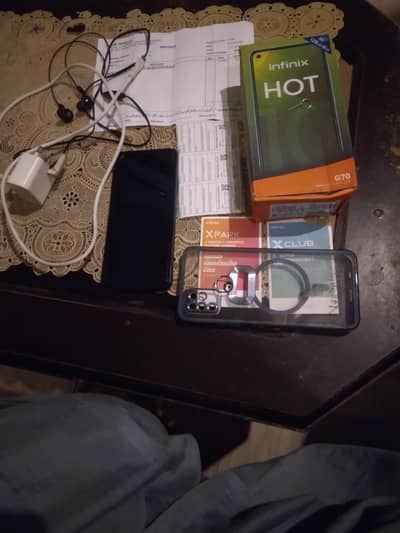 infinix hot 10 6 gb 128 gb box charger handfree