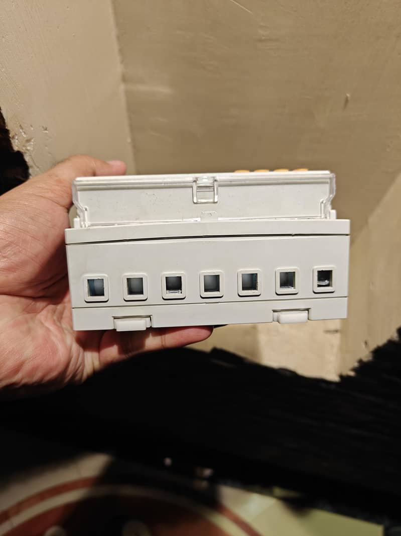 zero export device, 3 phase smart energy meter 2