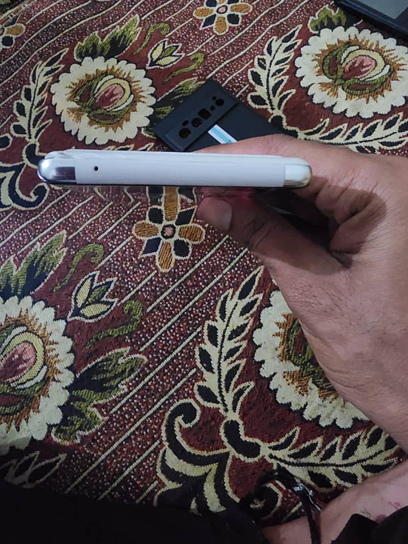 google pixel 6pro 4