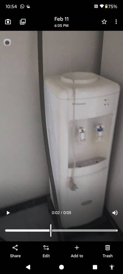 Dawlance water dispenser