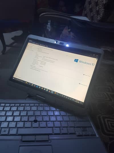 HP Core i7 Laptop.