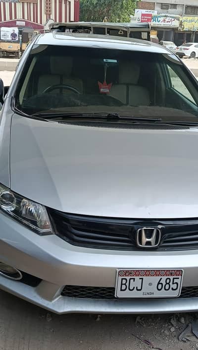 Civic 2014 UG Full option