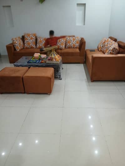 7 seater sofa with 2 stoles