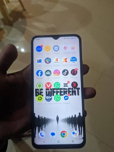 I want sell my vivo y33 outstanding device