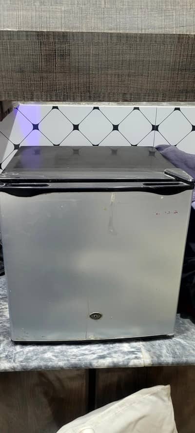 Mini refrigator for sale