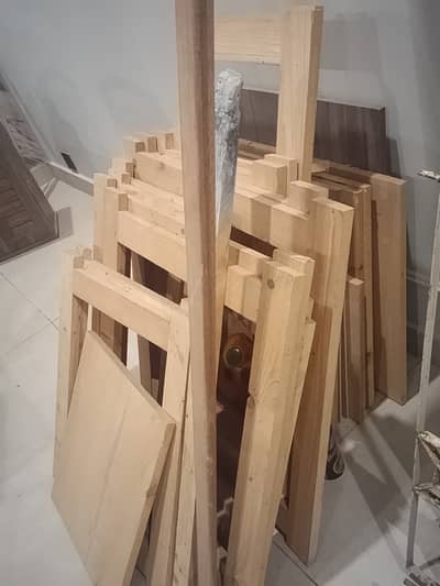 Kail wood frames