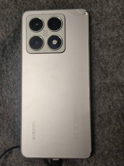 Xiaomi 14T  12GB, 512GB complete box 8/10 condition