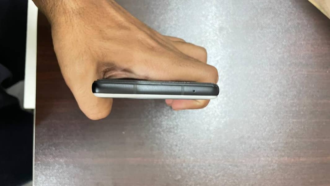 Google pixel 6a 3