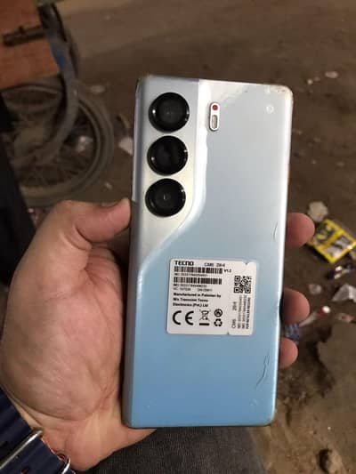 TECNO CAMON 40 PRO