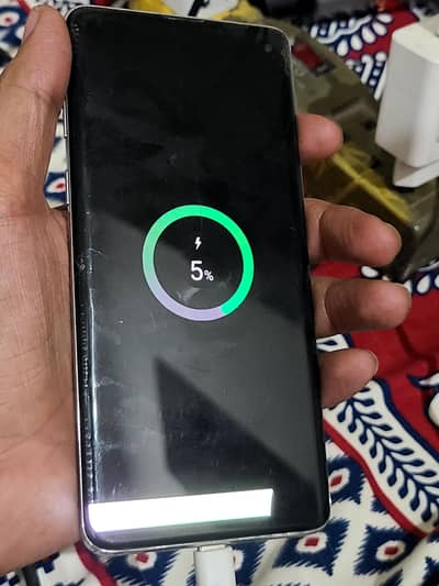 Samsu ng S10 128GB / Iphone 6 128GB
