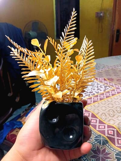 Golden Flowers Home Decor